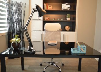 Green Business Practices: How Companies are Implementing Sustainability Initiatives