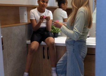 Small Bathroom, Big Style: How to Use Tile to Make Your Space Look Bigger