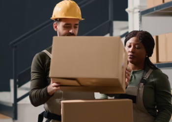 How Pallet Edge and Corner Protectors Help Reduce Shipping Damage in Modern Warehouses